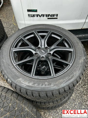 JEEP aftermarket rims & Bridgestone winter tires - 265/50/20 - A0*